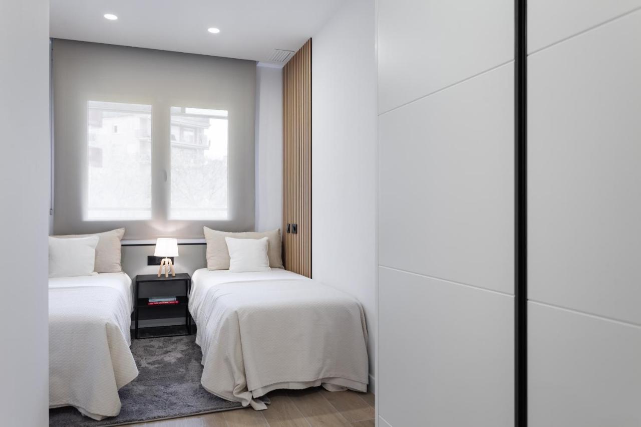 Apartsnoubcn Equador Les Corts Barcelona Buitenkant foto
