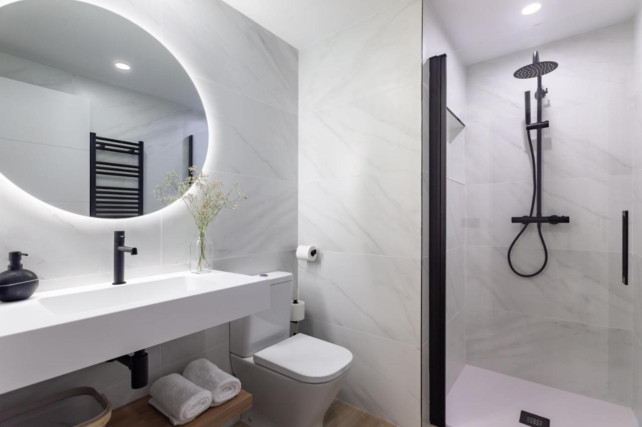 Apartsnoubcn Equador Les Corts Barcelona Buitenkant foto