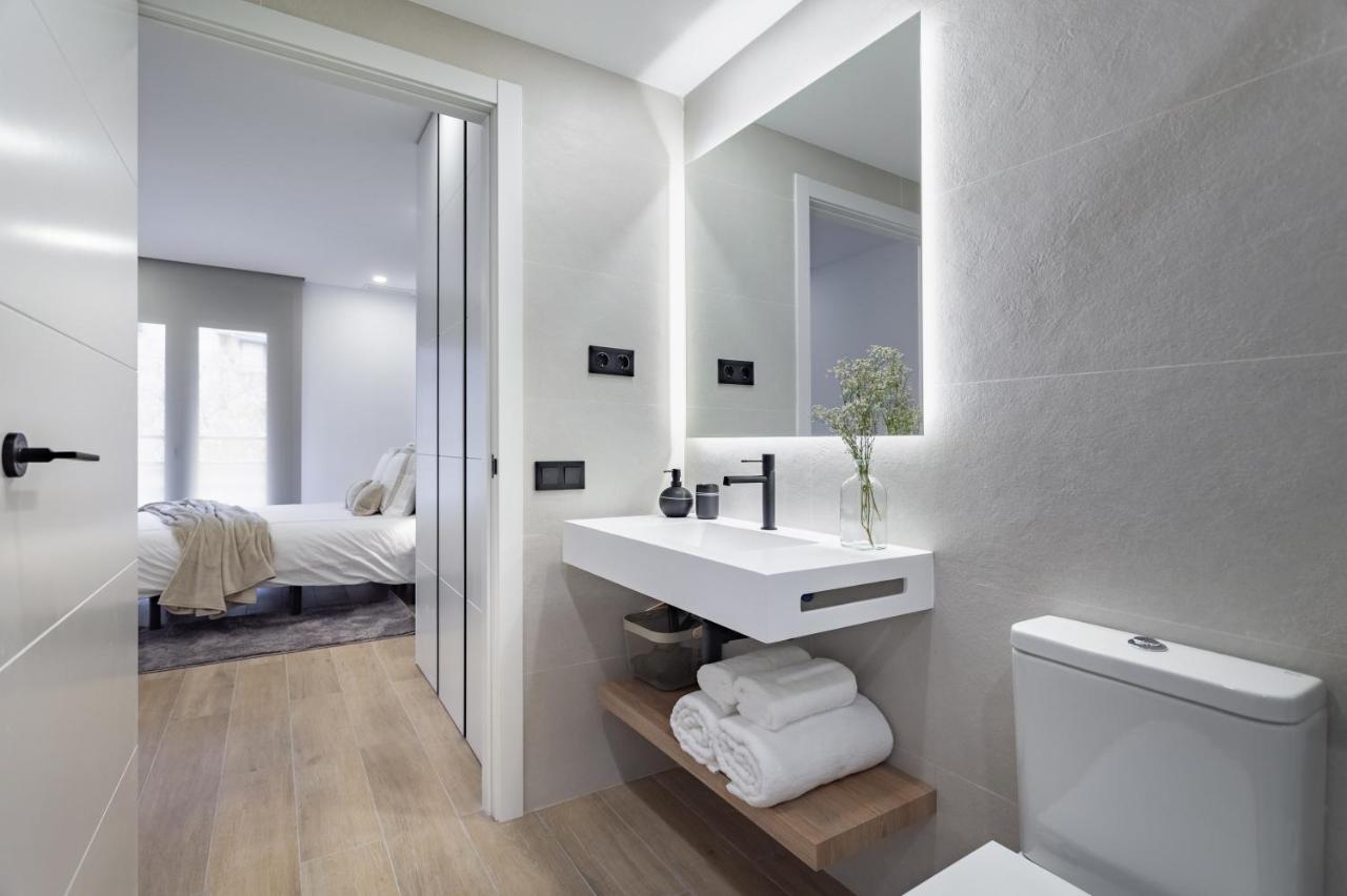 Apartsnoubcn Equador Les Corts Barcelona Buitenkant foto
